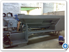 Boční čast vozu správy a údržby silnic - základní vrstva