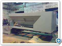 Levý boční pohled časti vozu správy a údržby silnic - základní vrstva